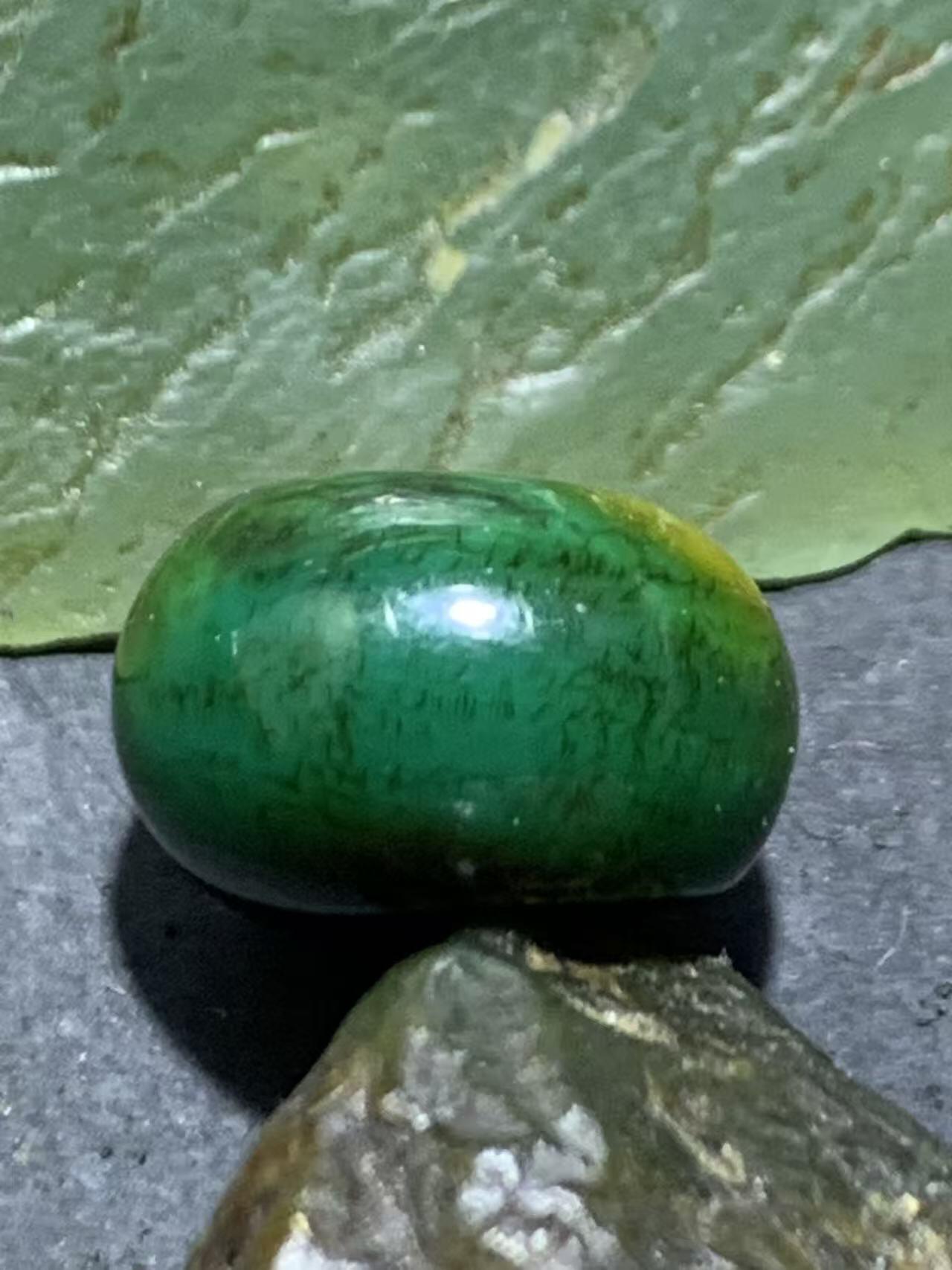 缠丝玛瑙六角算盘珠1颗