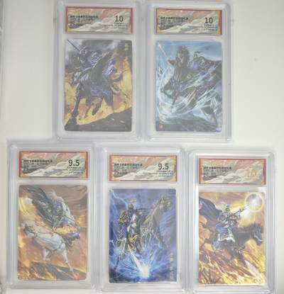 白泽拍卖卡牌手绘专场第18期（端午临中夏，时清日复长） 2024 卡德曼 武韵红颜 五子良将5张 徐晃，于禁，乐进，张辽，张郃 粗闪 保粹评级 爆金10分1张，2张9.5分，2张10分 特标