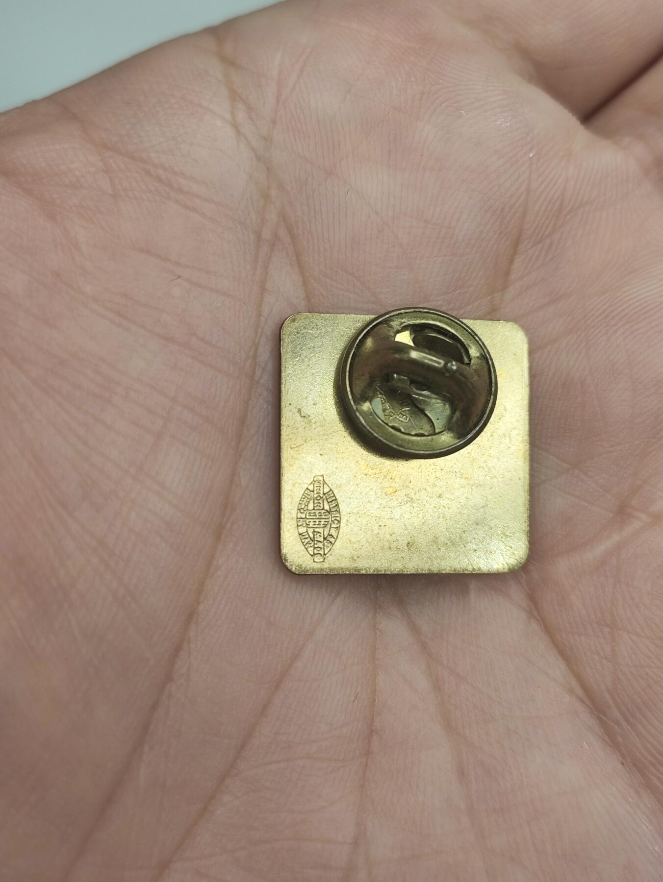 新时代收藏徽章红藏拍卖(第十九场) 端午节快乐!儿童节快乐! 中美友好纪念章 80年代 美国新泽西州与中国建立友好关系 铜制 背后带厂标