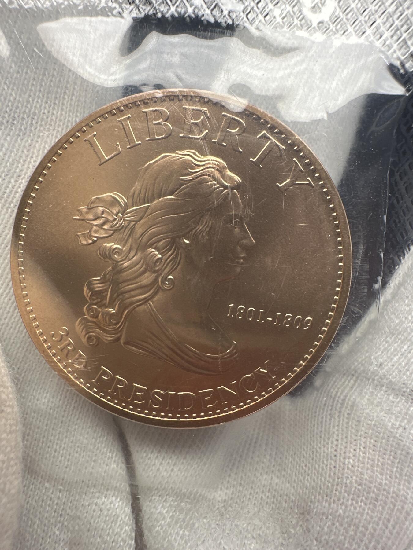 6.6精制币、套币、银币专场 2007年美国总统夫人铜制纪念章 费城铸币厂铸造 成分：90%铜和10%锌 一套4枚 原信封包装