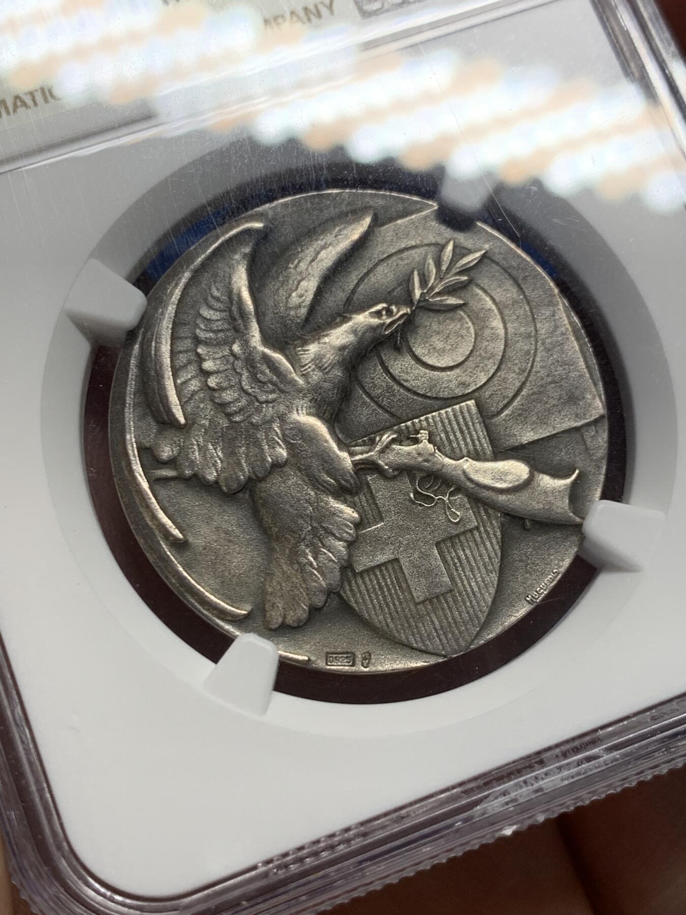 《竞宝斋》第387场 周日，周一 2场连拍 （全场包邮） NGC MS62 瑞士1938年射击节鹰叼花枝银章 稀少难得一见