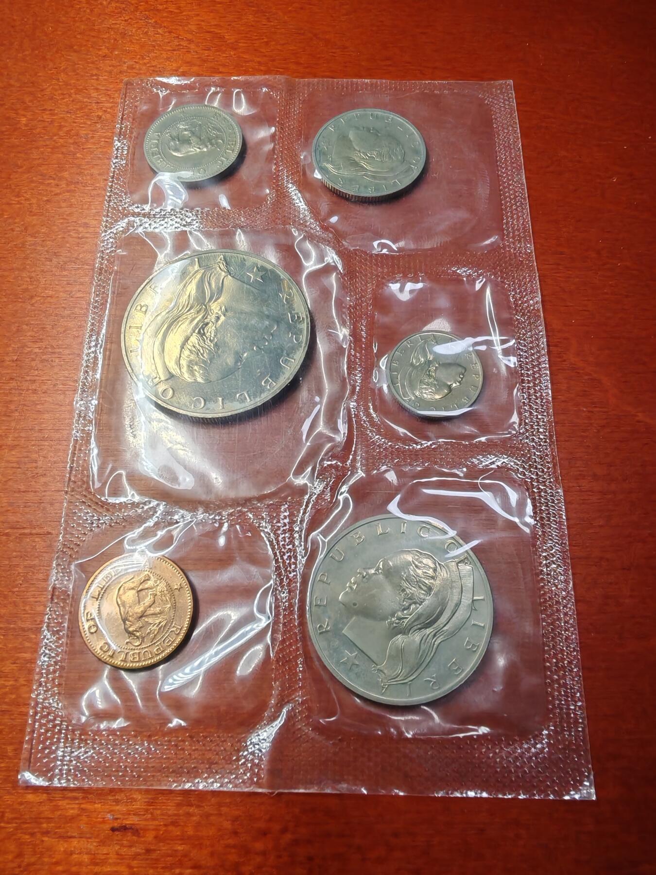 长老汇蛇年精选第十四场拍卖 1970利比里亚6枚精制套币，原盒，3464套