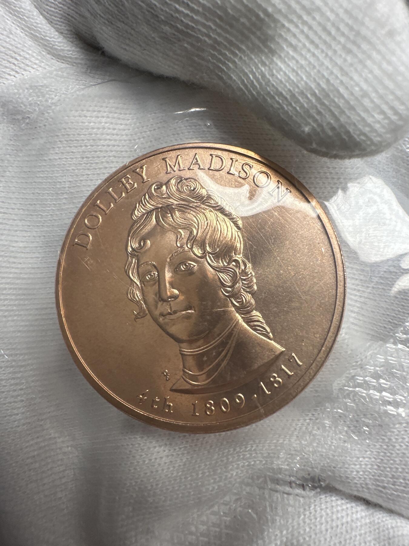 6.6精制币、套币、银币专场 2007年美国总统夫人铜制纪念章 费城铸币厂铸造 成分：90%铜和10%锌 一套4枚 原信封包装