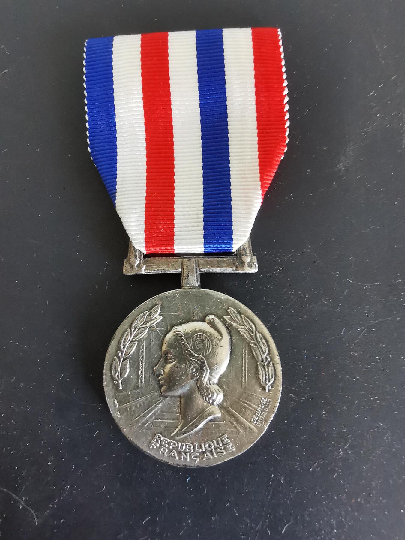 老王徽章第125期