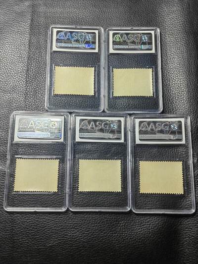 洪涛臻品批发群 精选邮票限时拍卖第1154期  特40养猪新全，ASG85OG，经典热门票，票状态很好，老纪特精品高价票，能入壳给85OG就非常的难，85分藏家首选，超高性价比，拍一套少一套，末图近期成交裸票价格做参考