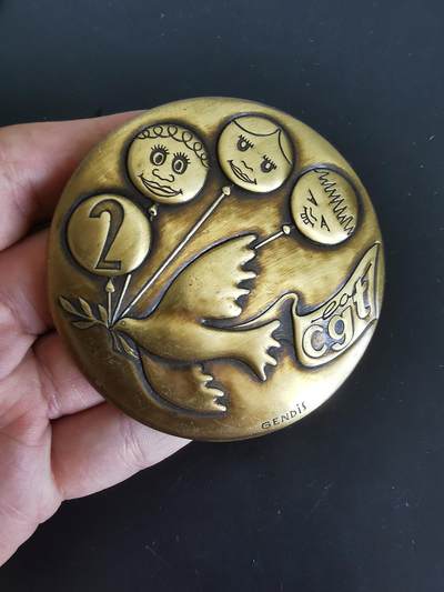 老王徽章第125期 - 法国大铜章   直径72mm   重量195.8g