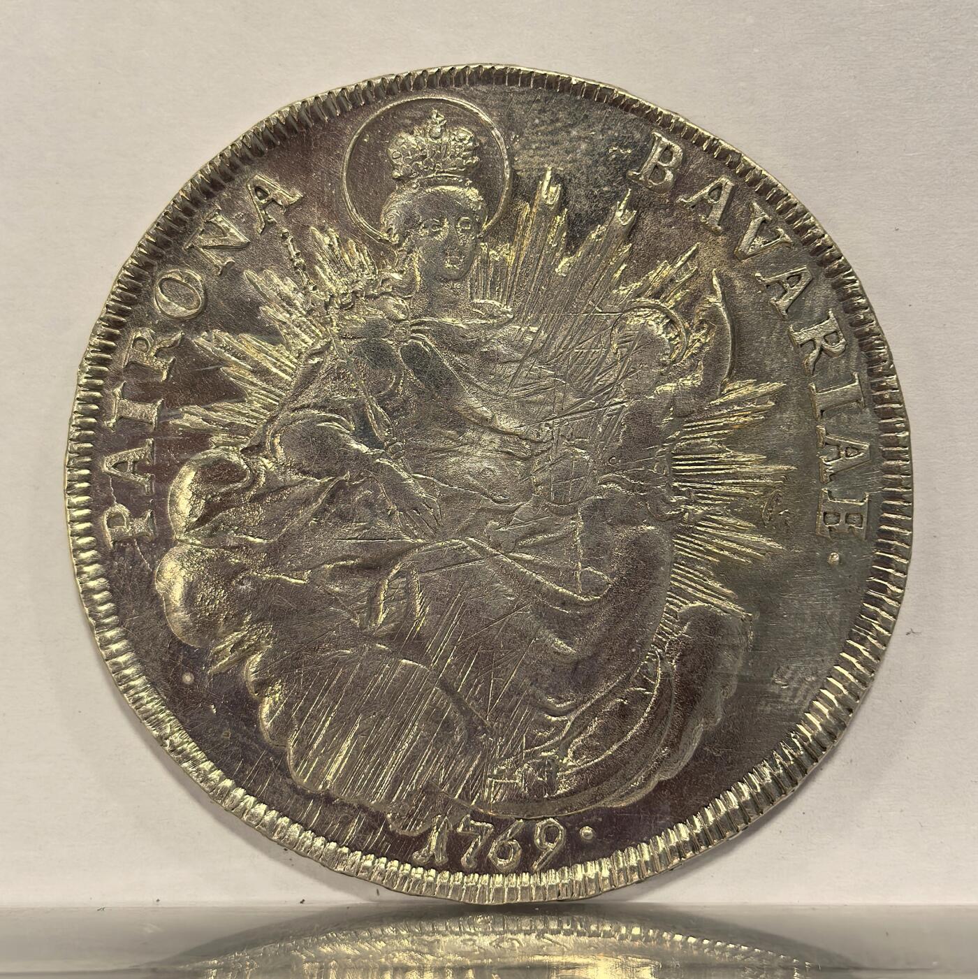 博洋堂世界钱币拍卖第125期（全场包邮） 德国巴伐利亚1769年圣母抱婴1泰勒银币