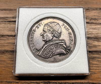 凡希社世界钱币微拍第三百十三期 - 1842教皇国格里高利十六世50BAI银币XF，币面有老洗痕迹。