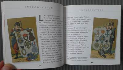 世界钱币章牌书籍专场拍卖第212期 一本关于勋章的小图册