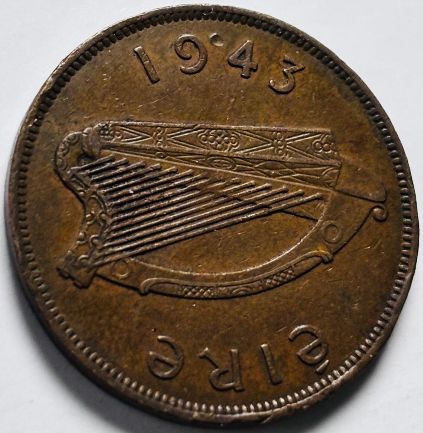 文馨钱币收藏第 251 场，各国老铜币，纸币，邮票场 美品 1943 年英属爱尔兰 1 便士铜币