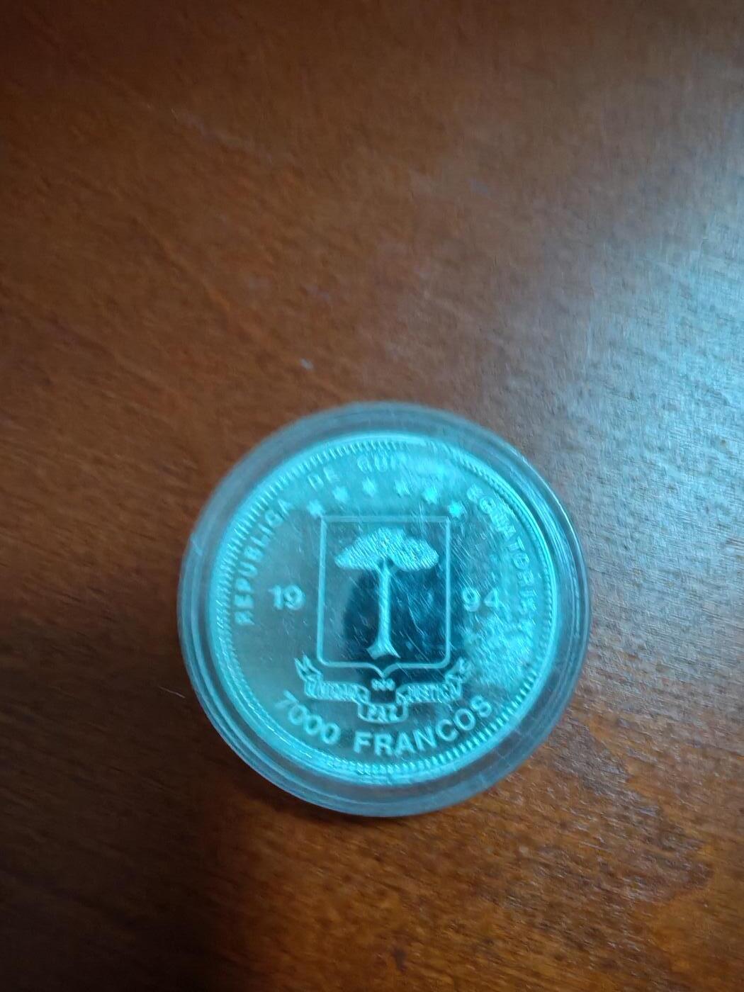 长老汇蛇年精选第十五场拍卖  1999赤道几内亚达利邮票7000法郎彩色精制银币，20.52克999银