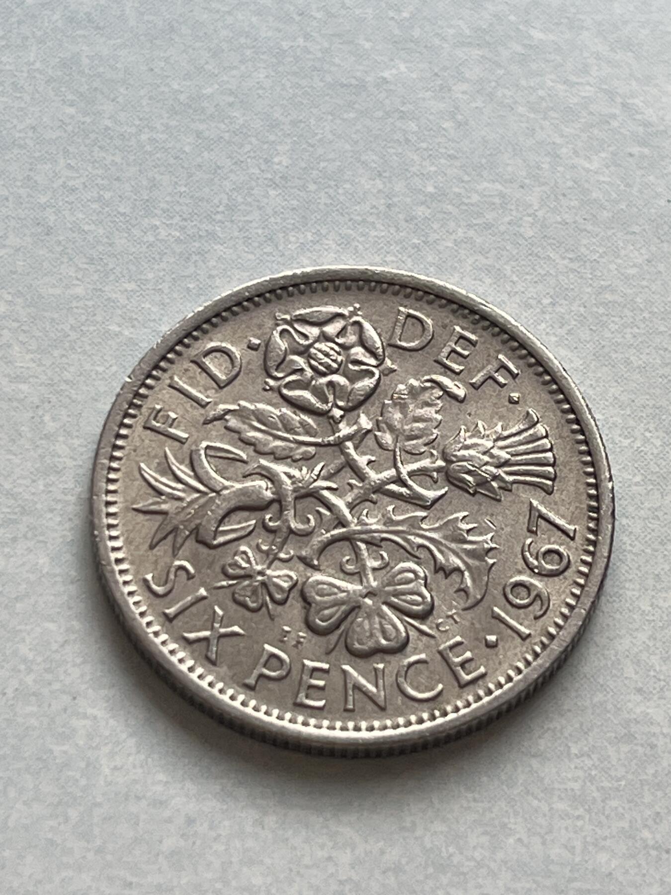 神仙姐姐-中外币专场1 1967年 英国6便士