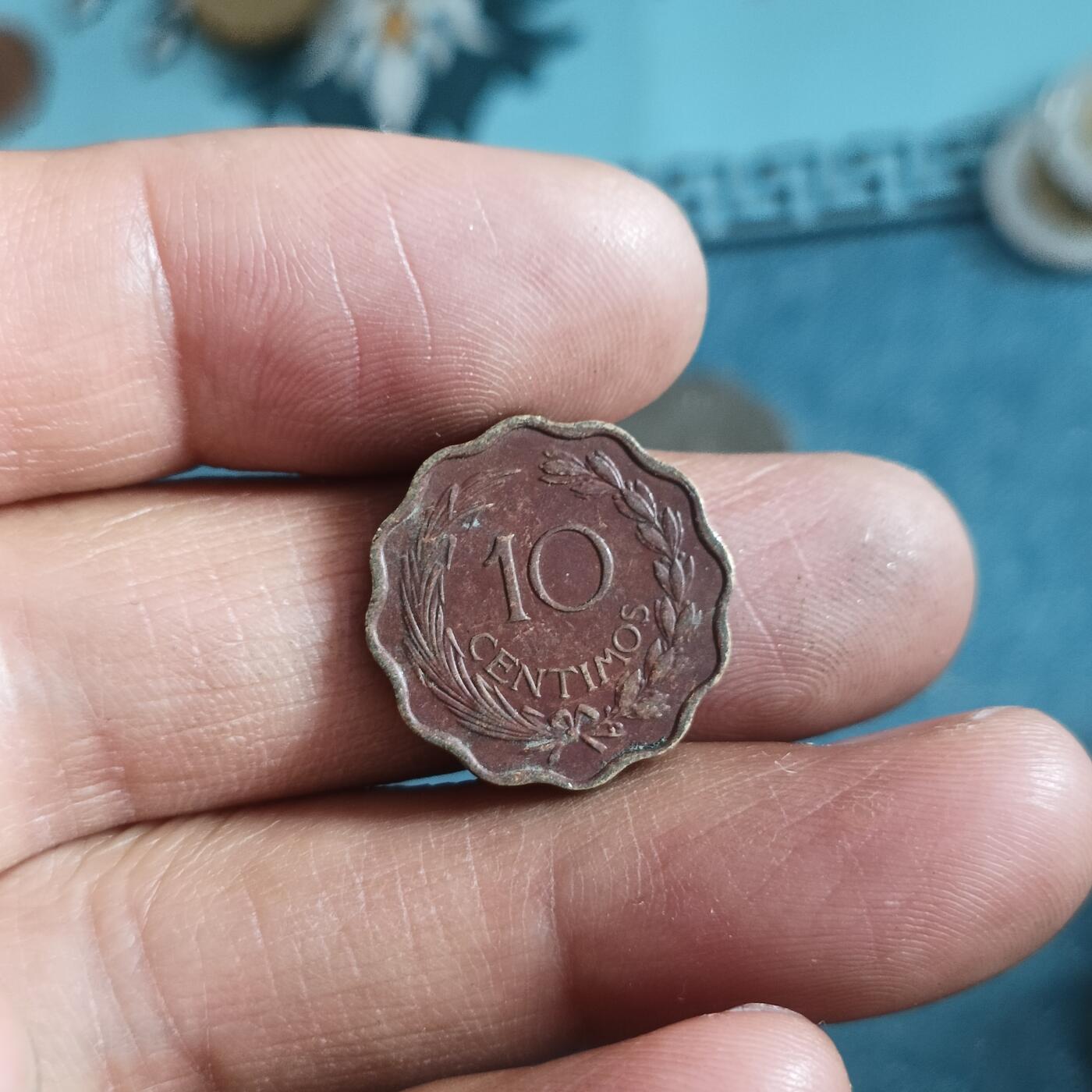 泡泡币外币第四十七场可代拍15038385335微信 巴拉圭53年十分