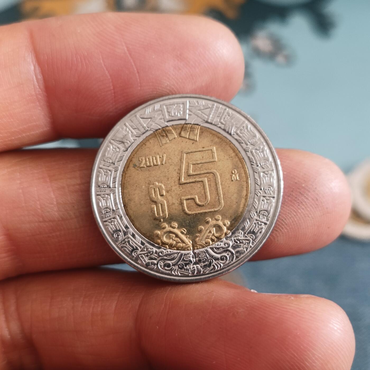 泡泡币外币第四十七场可代拍15038385335微信 墨西哥5刀