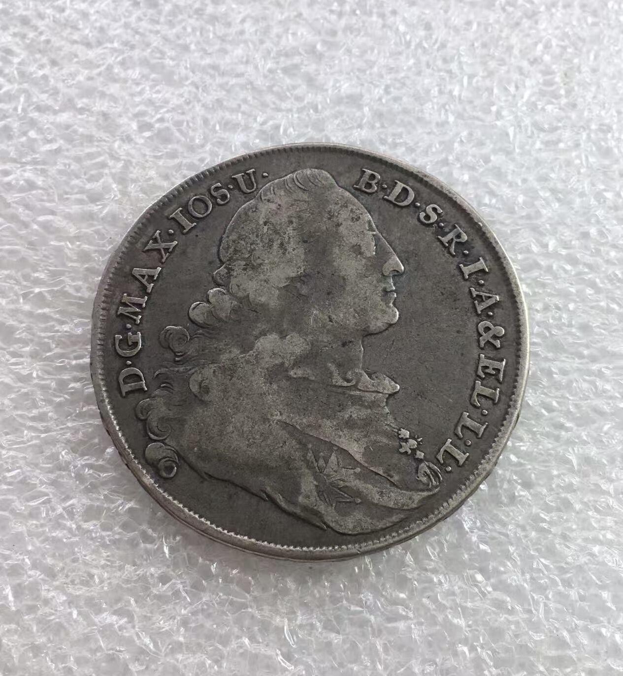 世界钱币专场拍卖