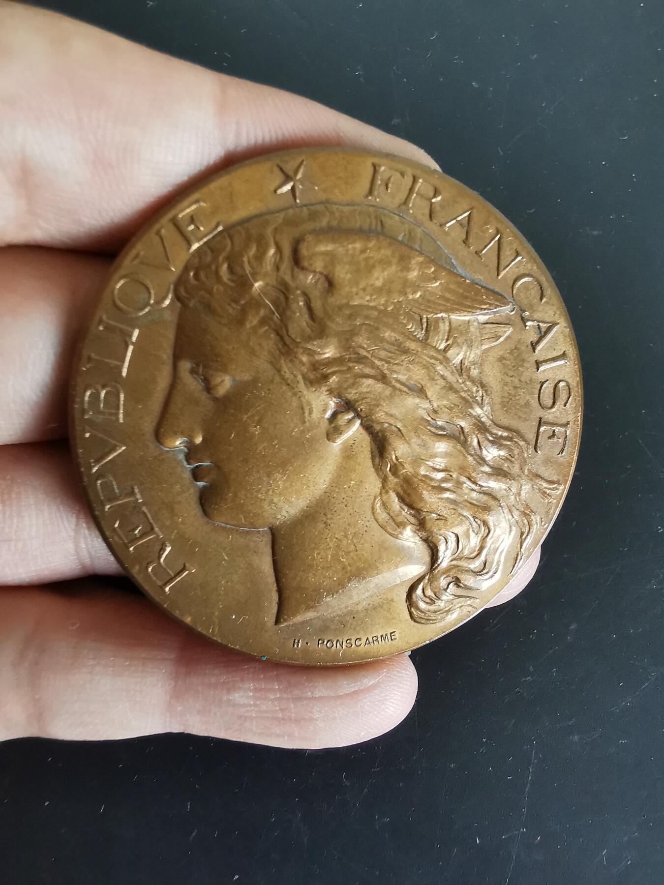 老王徽章第126期