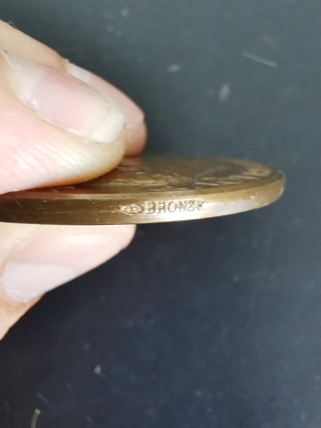 老王徽章第126期