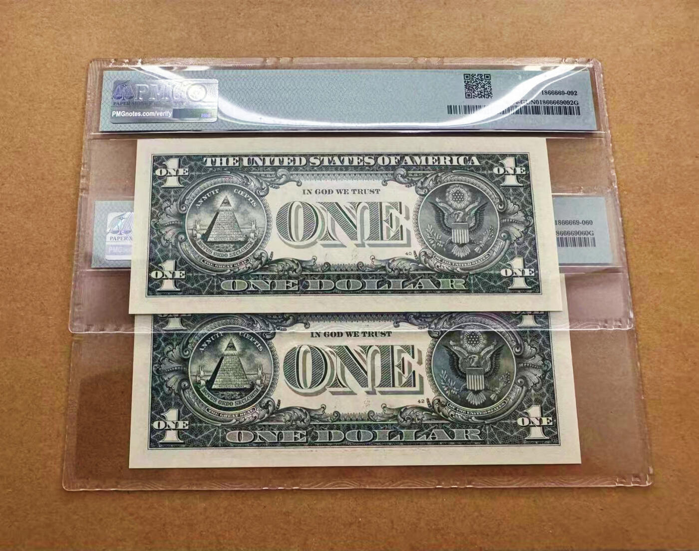 【Blue Auction】世界纸币精拍第677期【精】—— 17级TOP拍卖/信誉/品质/专业/高效💫 【一组2张无47】美国 2017年1美金 PMG SAPLE HICC2025年币展
