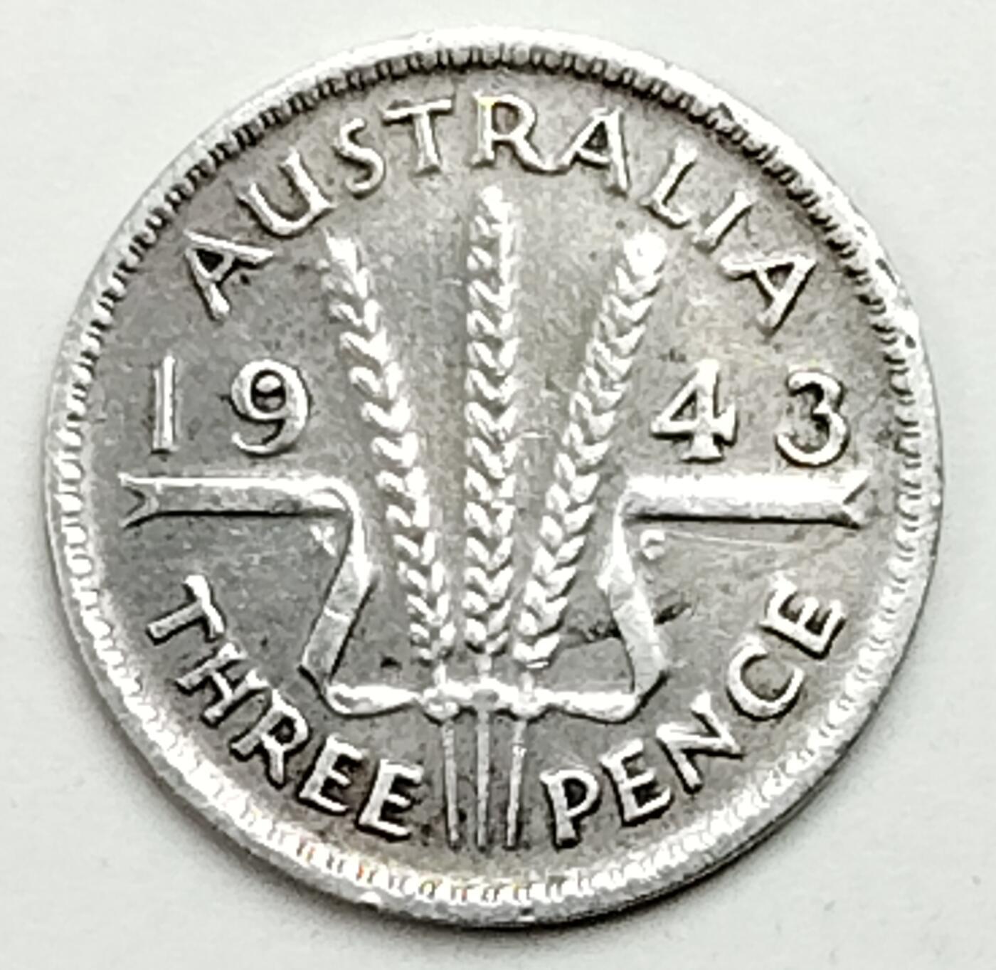 布加迪🐬～世界钱币(上海)🌾第 231 期 /  各国套币和散币 澳大利亚🇦🇺 1943年 3便士银币 乔六头像