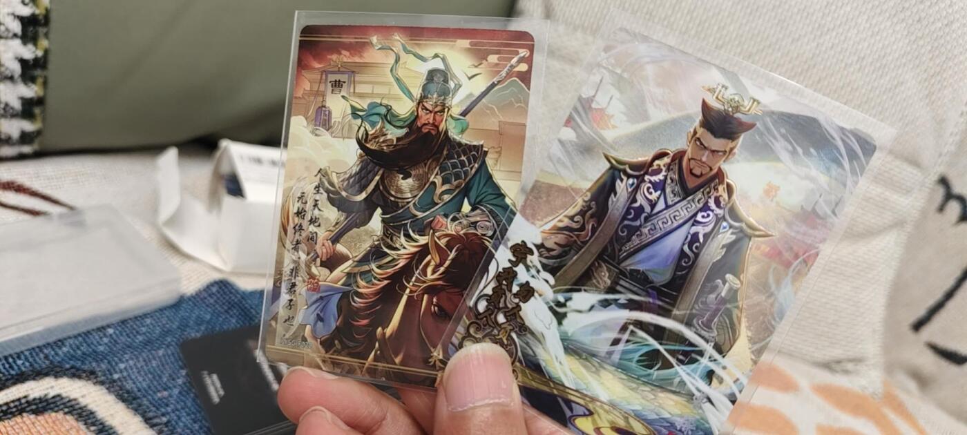 秋原瞳的小店第15期（收各类拍品，私聊拍卖主） 卡游三国流芳传韵关羽曹操一组