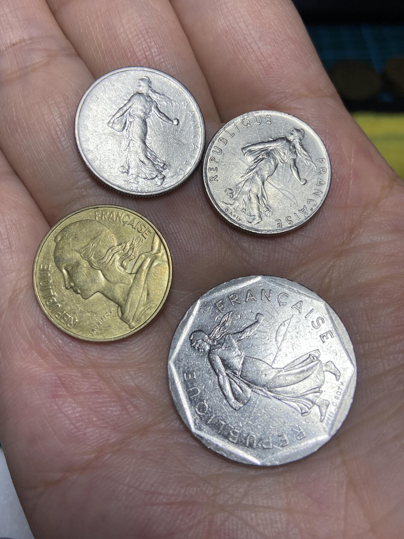 2025年第五十八场(总第八十四场）外国好品散币(免佣金)