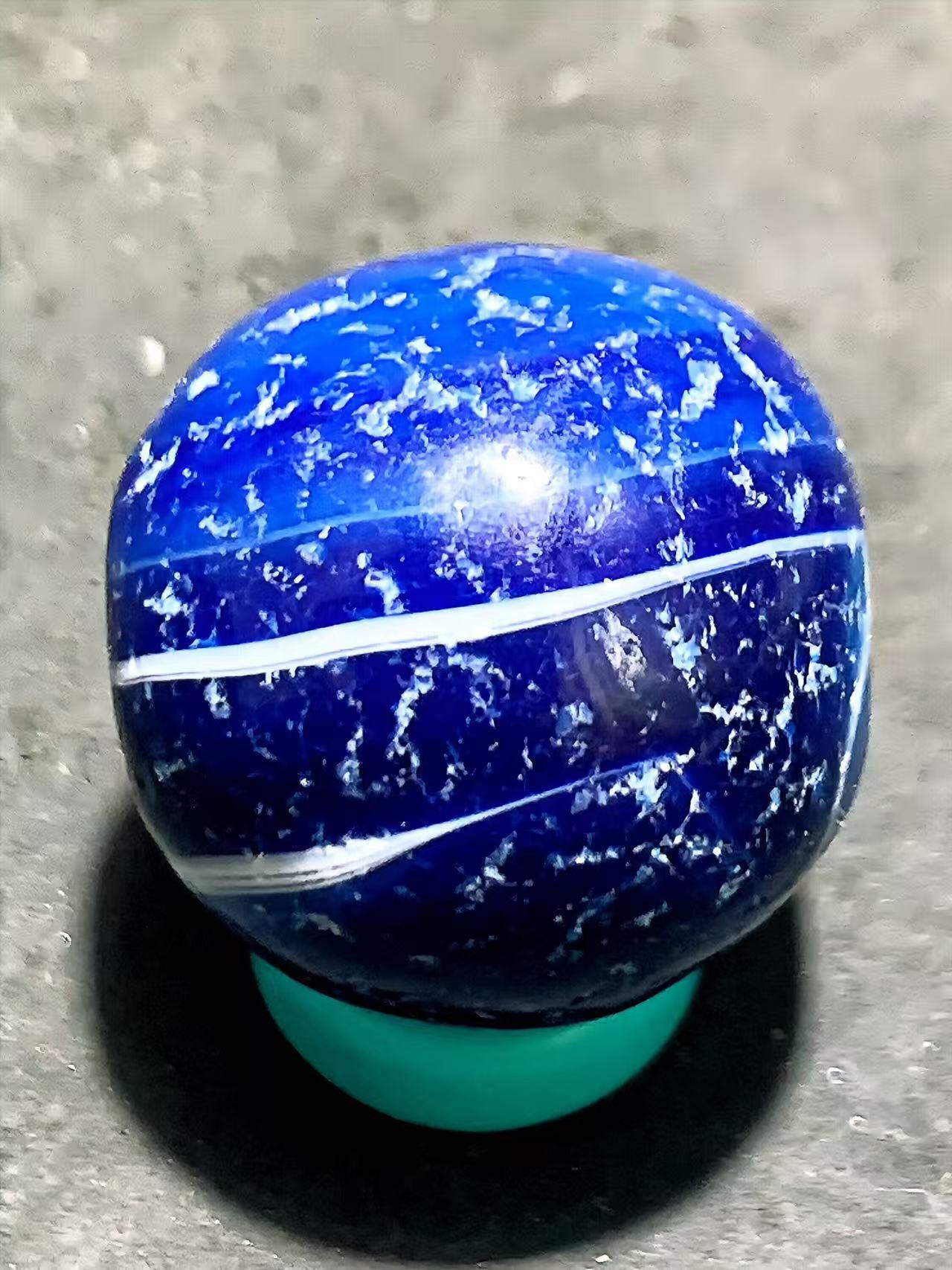精美高玉化风化纹玛瑙随形珠一颗，。