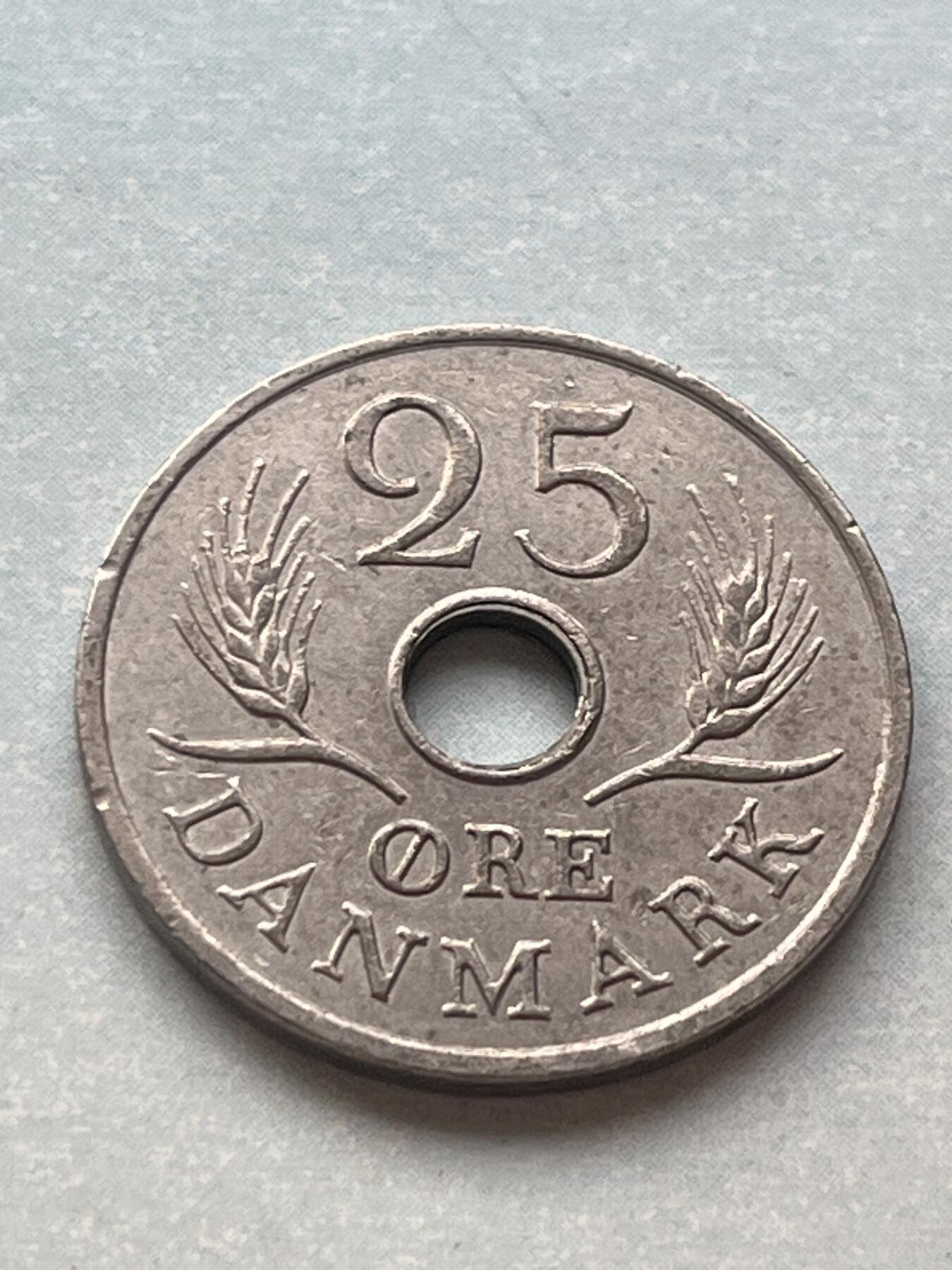 神仙姐姐-中外币专场2 1971年 丹麦25欧尔