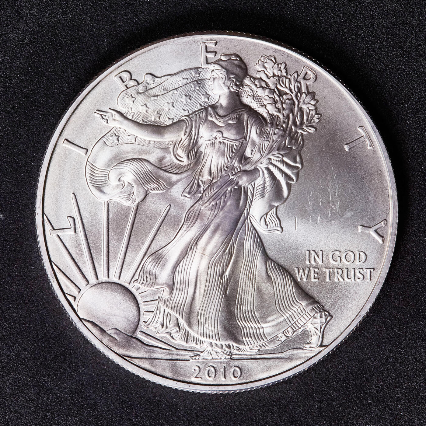 【俄甄集藏】2025年(040) 06-25星期三晚 19:00 全场包邮