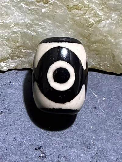 仅此一颗，精品藏传三眼天珠一颗 - 仅此一颗，精品藏传三眼天珠一颗