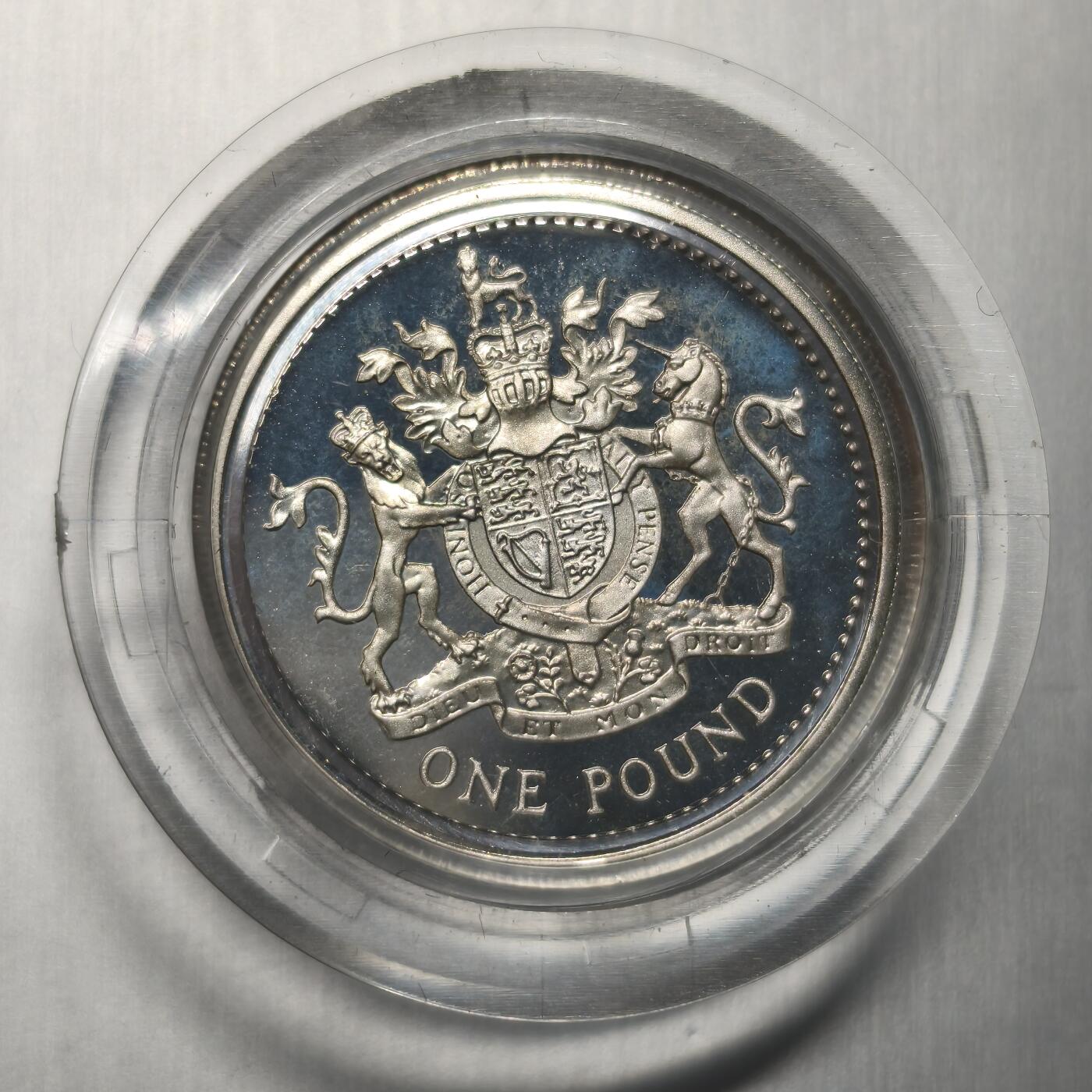 Krab外币市集Vol.12A 英国1983年1镑银币