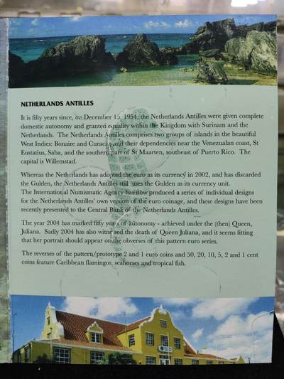 外币收藏 荷属安地列斯2004年 精装欧元样币套币 含2枚双色币，稀少