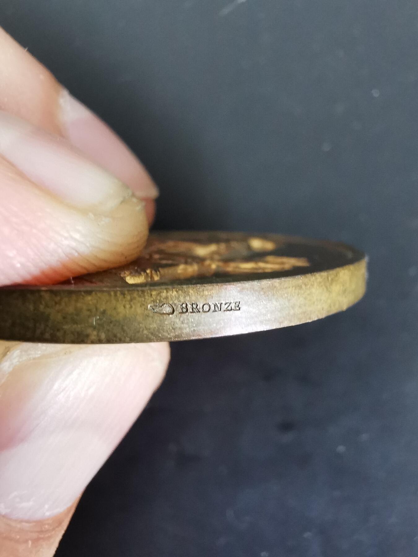 老王徽章第127期