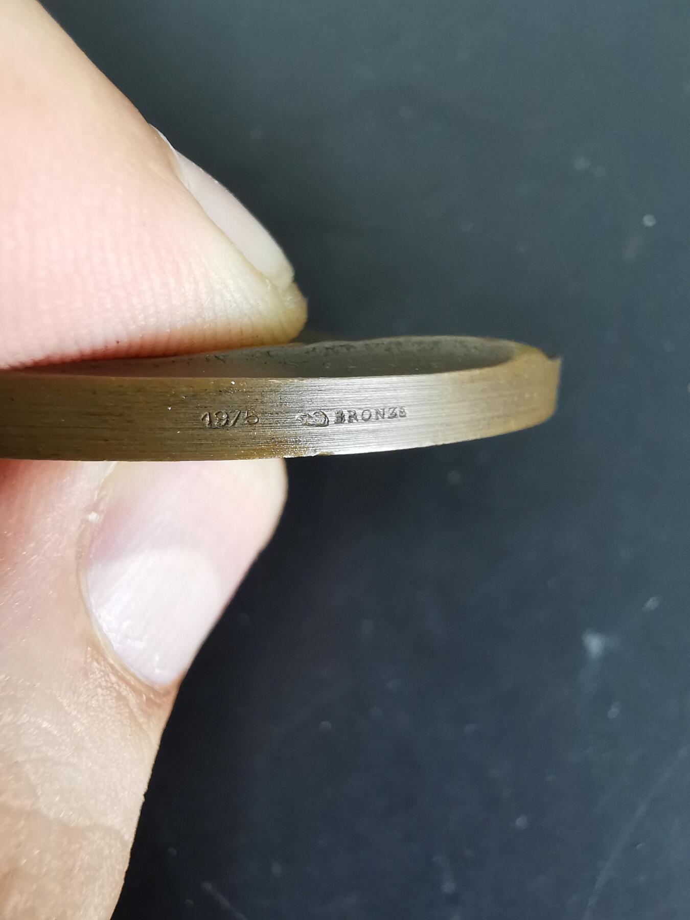 老王徽章第127期