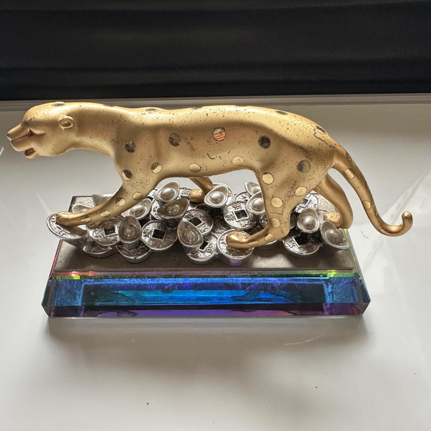 🌹外币初藏🌹🐯2025年第63场  每周二四六晚8️⃣点 接代拍 金钱豹桌面摆件