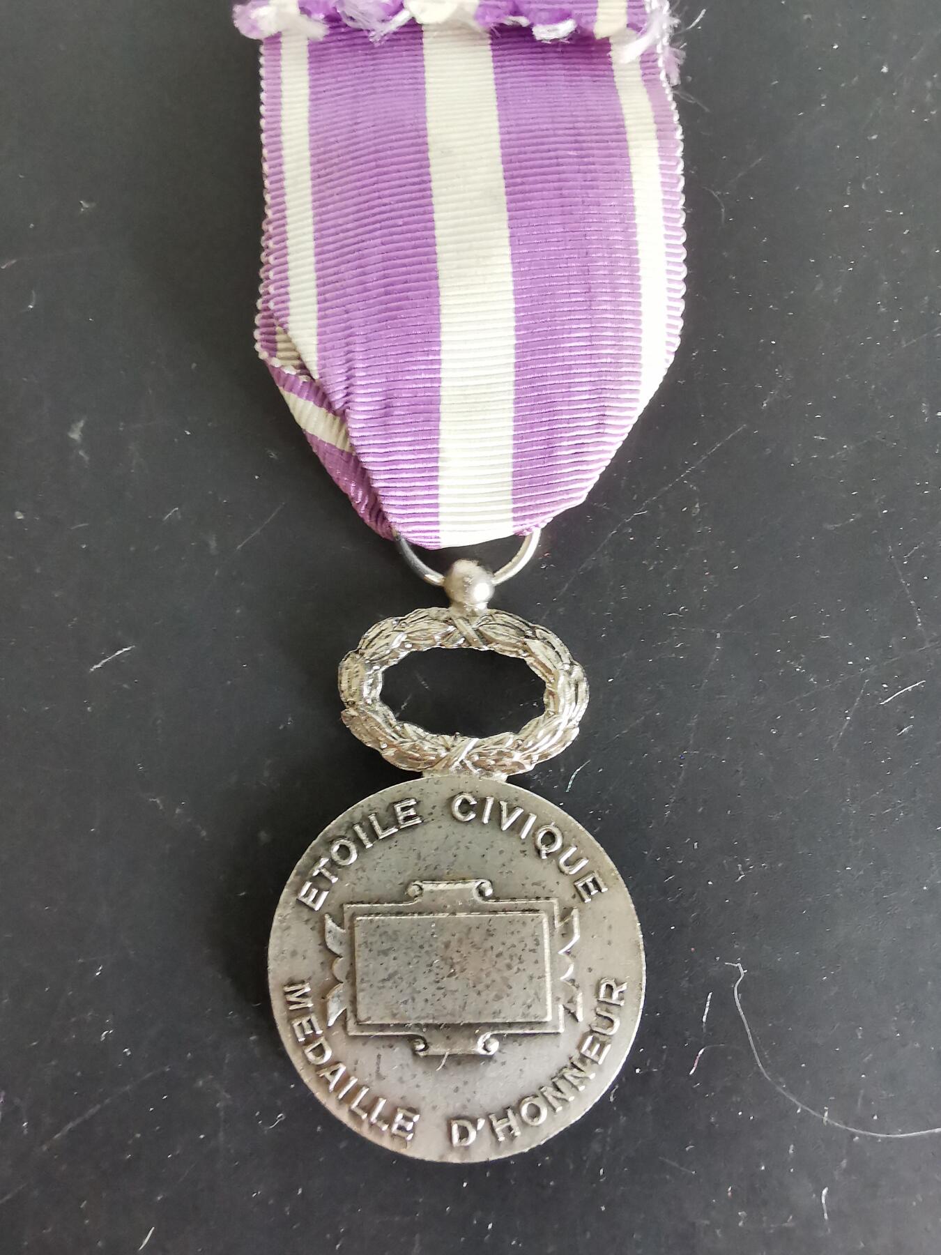 老王徽章第127期