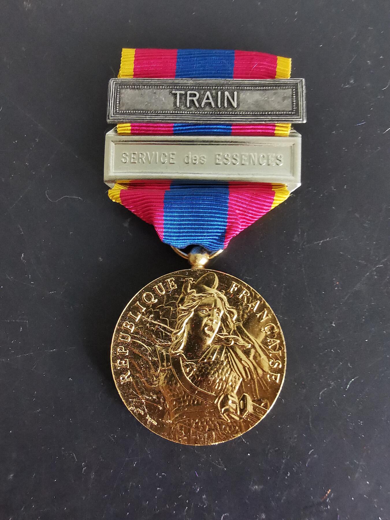 老王徽章第127期