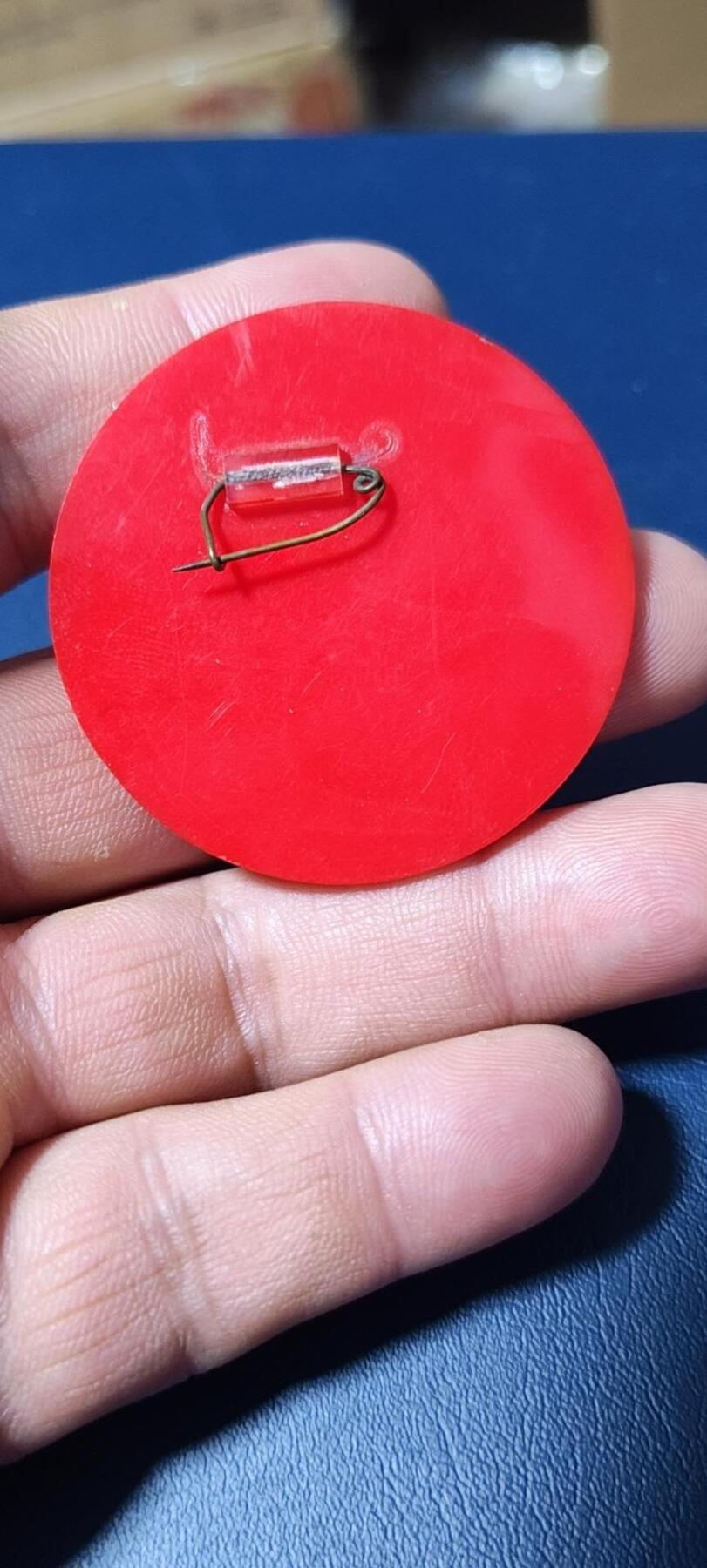 毛主席像章专场 🔥塑料章🔥毛主席像章，49.1毫米。