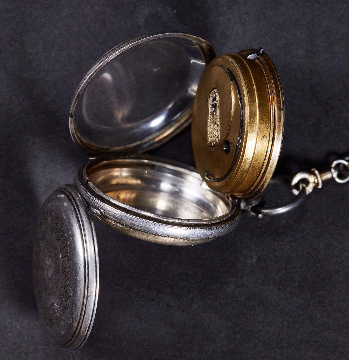 【俄甄集藏】2025年(040) 06-25星期三晚 19:00 全场包邮