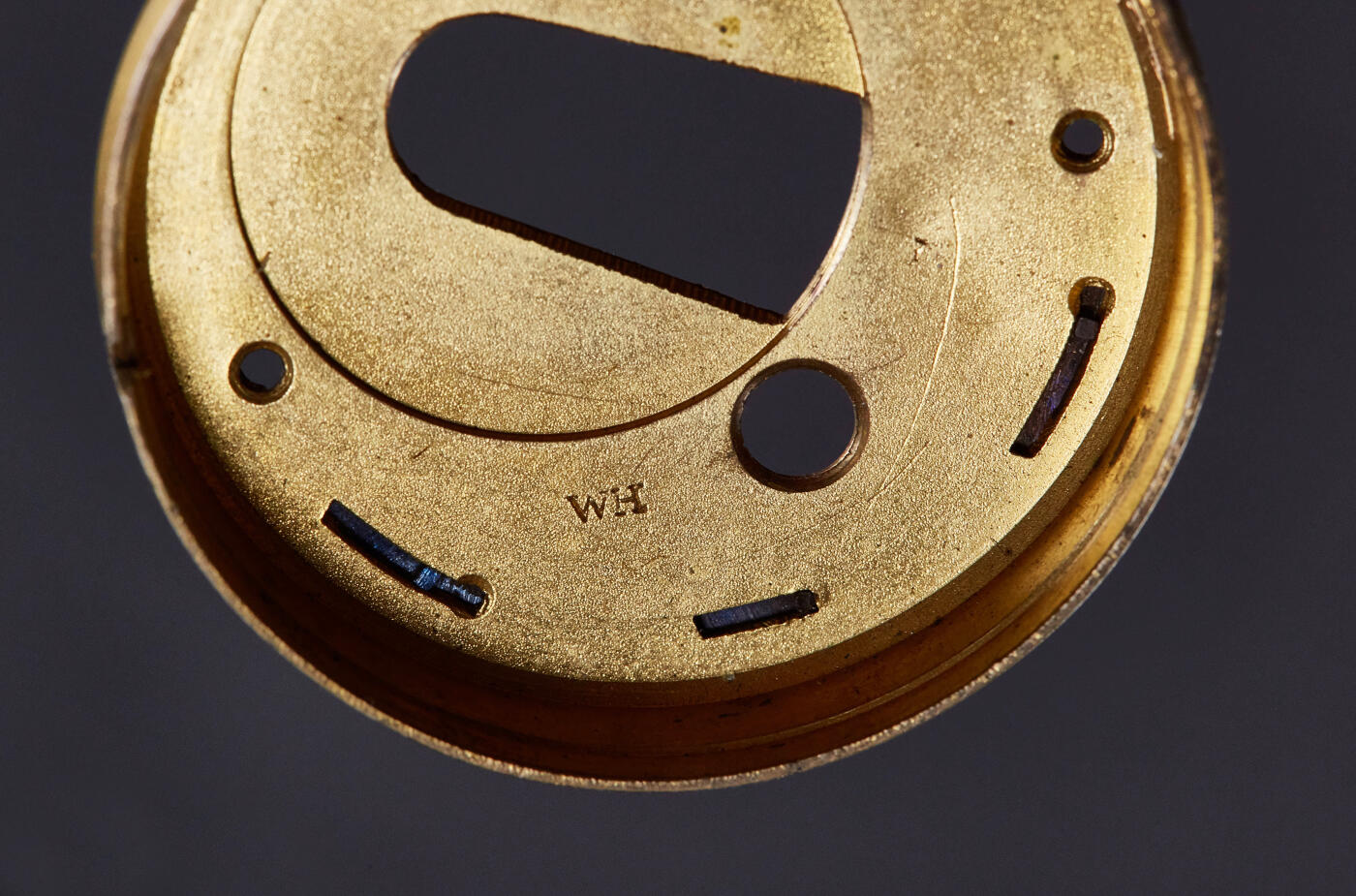 【俄甄集藏】2025年(040) 06-25星期三晚 19:00 全场包邮