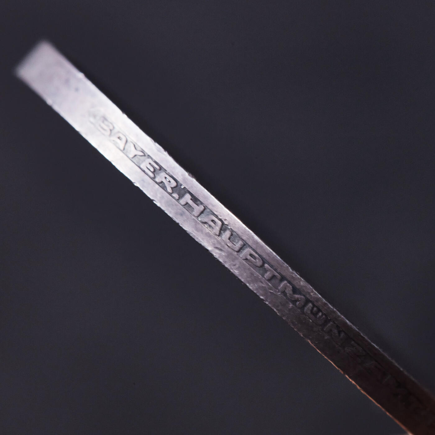 【俄甄集藏】2025年(040) 06-25星期三晚 19:00 全场包邮