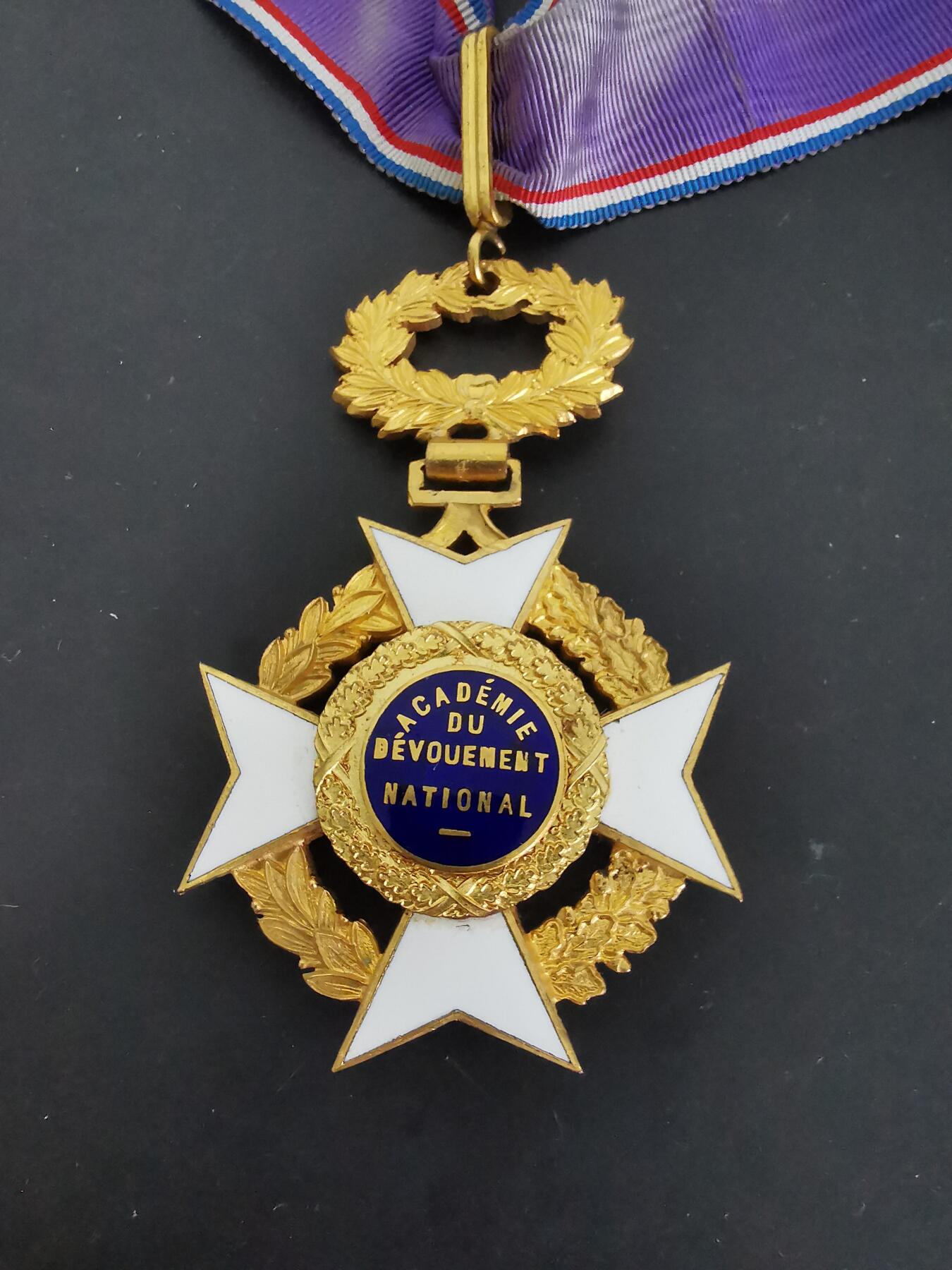 老王徽章第128期