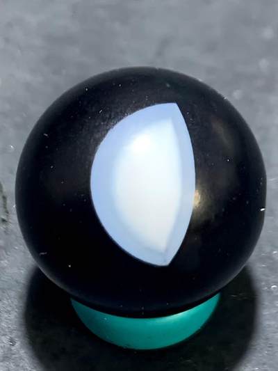 精品亚光药师玛瑙随形象形日月同辉圆珠一颗！ - 精品亚光药师玛瑙随形象形日月同辉圆珠一颗！