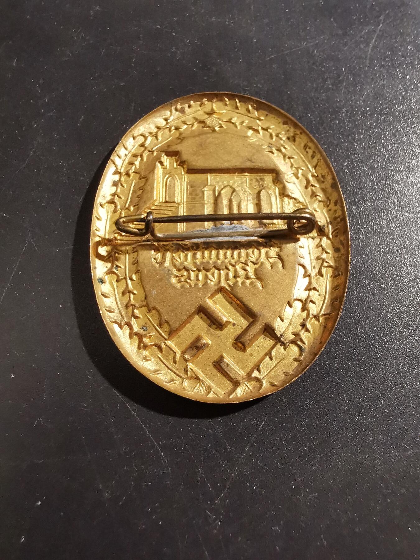 老王徽章第128期