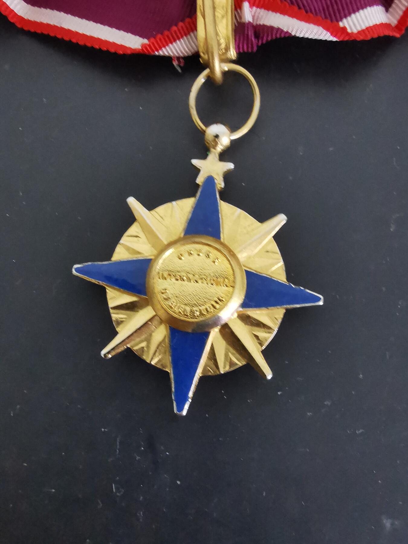 老王徽章第128期