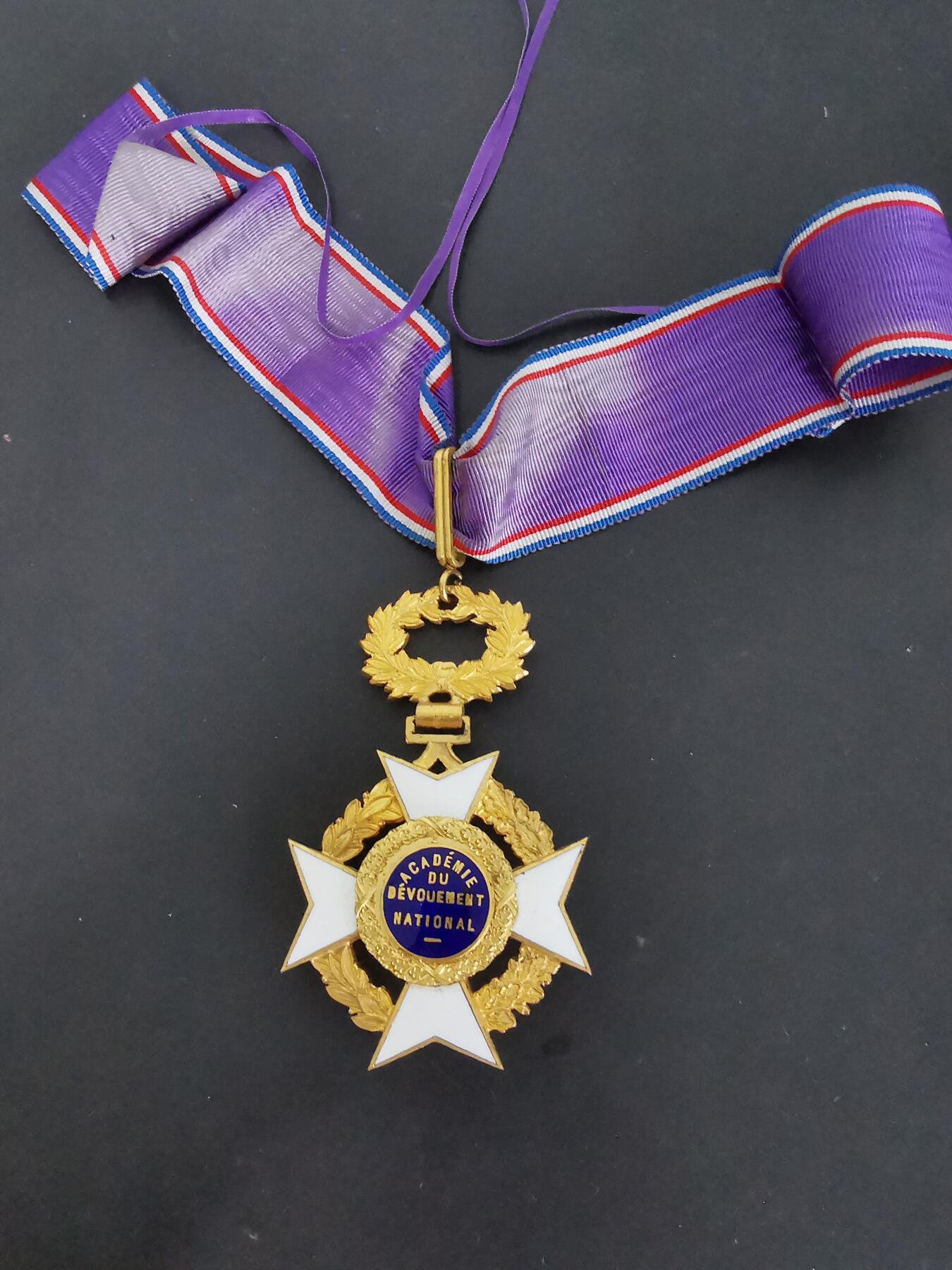 老王徽章第128期