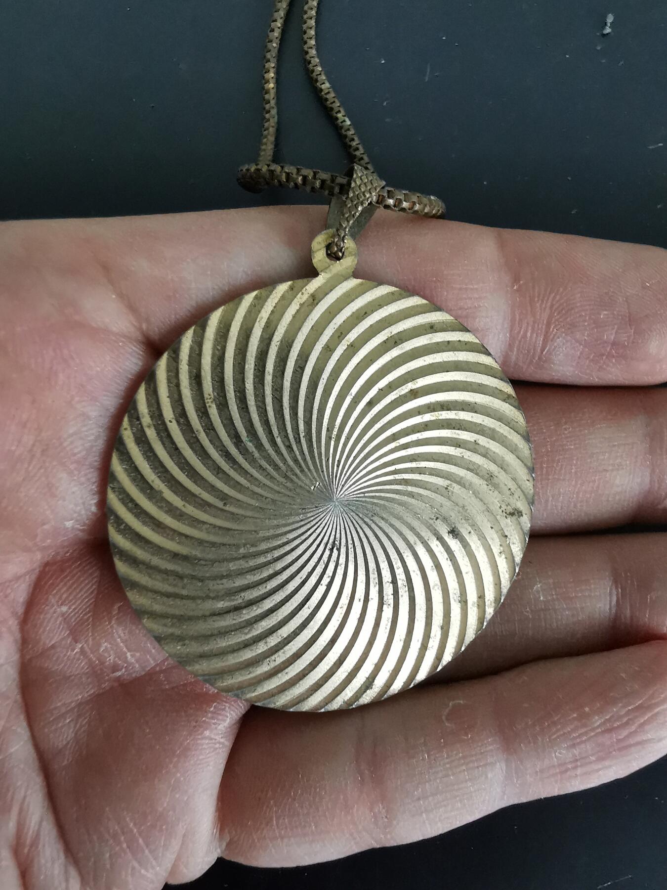 老王徽章第128期