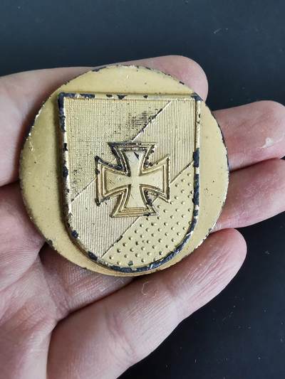 老王徽章第128期 - 德国铜章   铁十字图案   直径50mm   重量62.4g