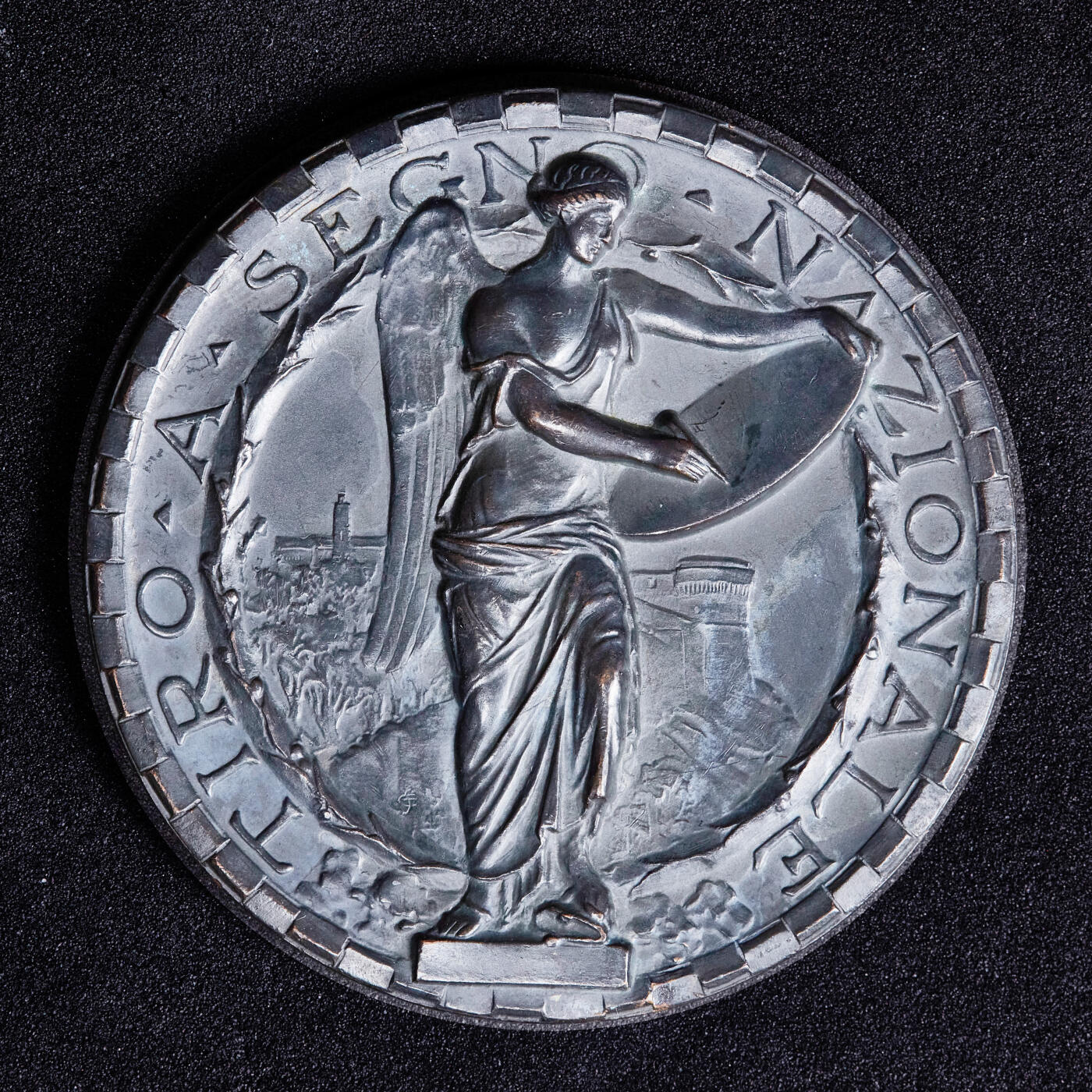 【俄甄集藏】2025年(040) 06-25星期三晚 19:00 全场包邮