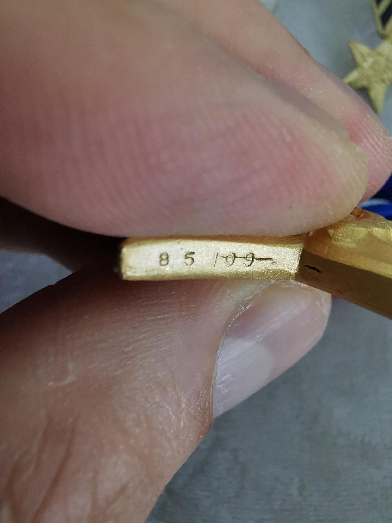 老王徽章第128期