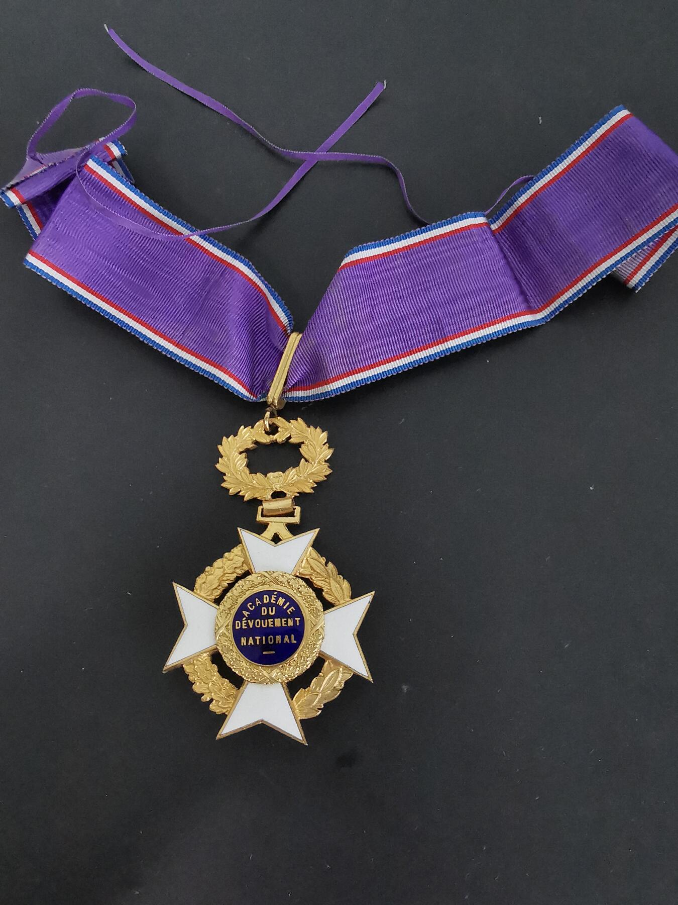 老王徽章第128期